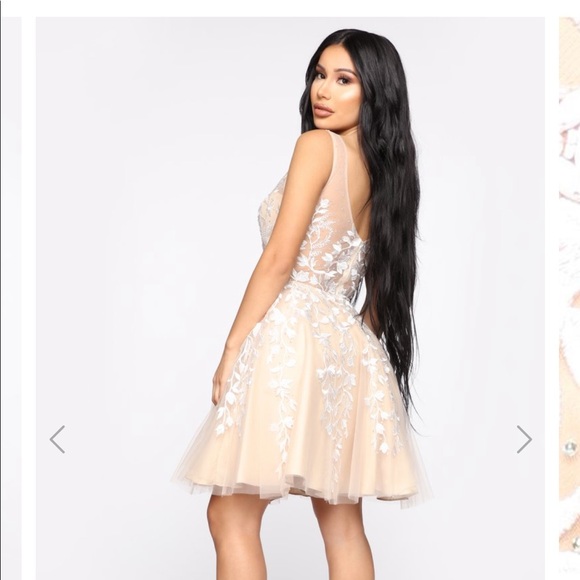 Fashion nova - Picture 2 of 3